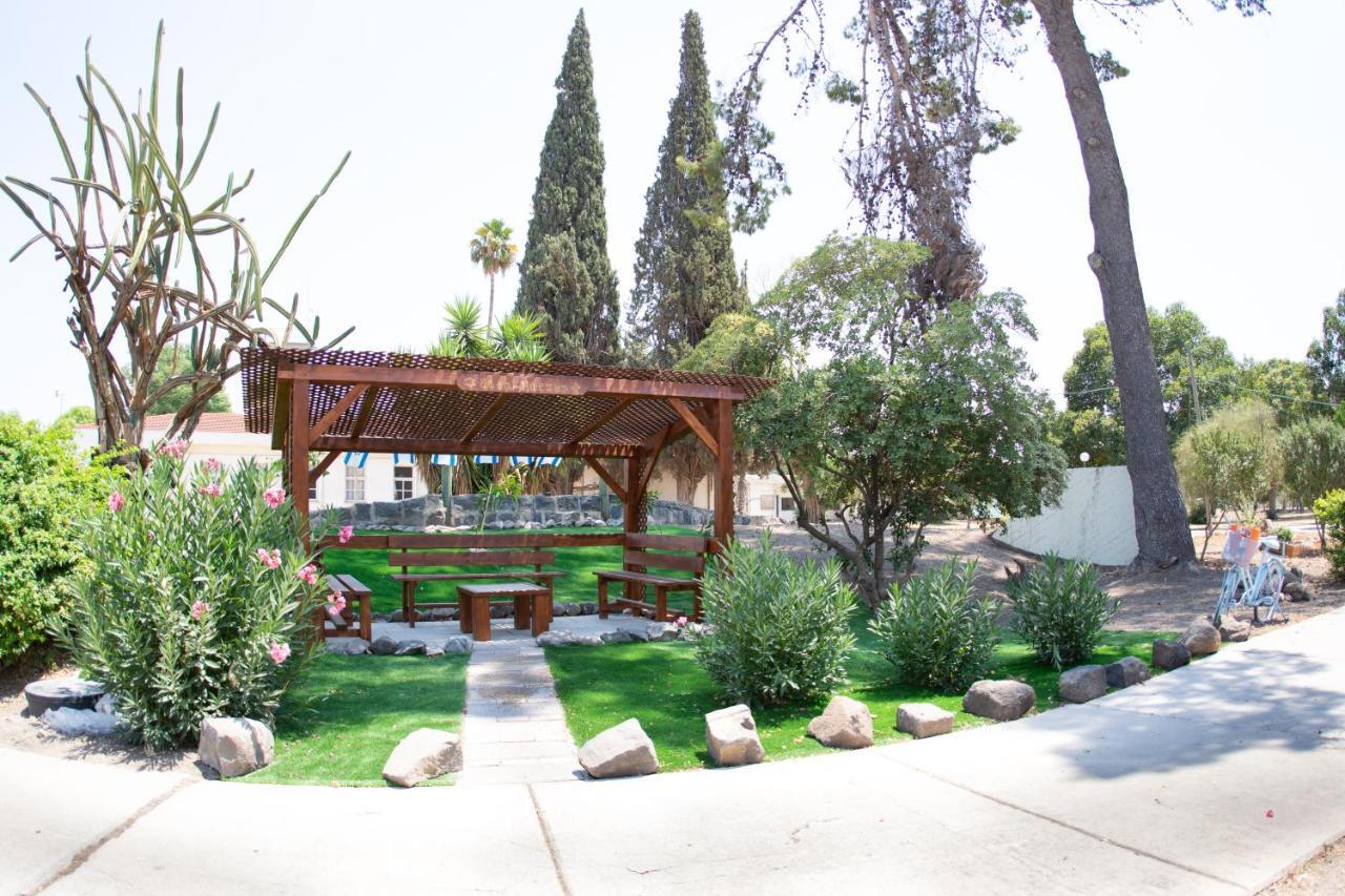 Aliyah Return Center Bed & Breakfast Degania Bet Exterior photo